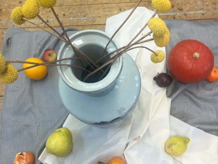 Stillleben im Oktober 2025 - Vorlage für ein Bild gemalt in Acryl Stillleben im Oktober 2025 - Vorlage für ein Bild gemalt in Acryl