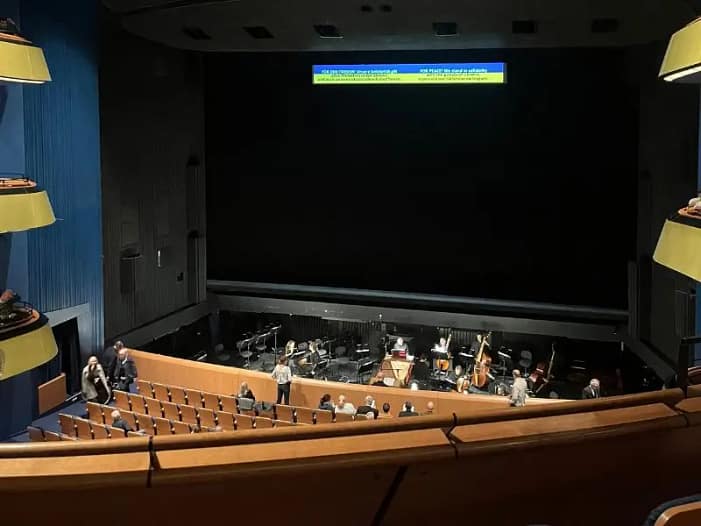 Blick in die Oper Frankfurt im Oktober 2025 - vor der Aufführung von Gulio Cesare en Egitto Blick in die Oper Frankfurt im Oktober 2025 - vor der Aufführung von Gulio Cesare in Egitto